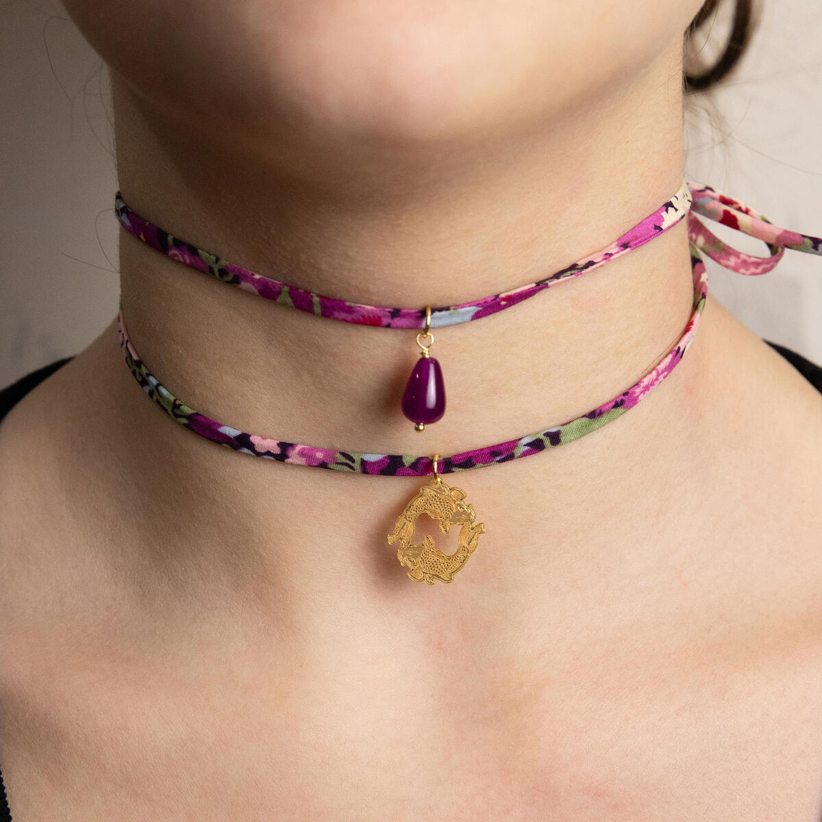 Bracciale/collana Tessuto Fiori Carpe Fucsia - Lebole Maison