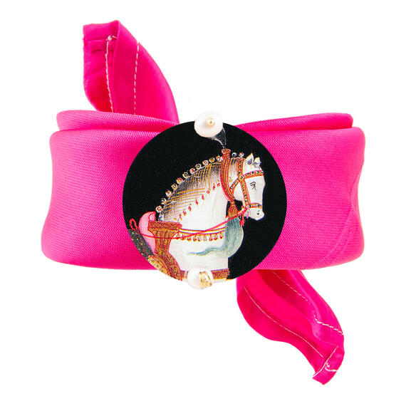 Fuchsia Classic Horse Pearl Bracelet - Lebole Maison
